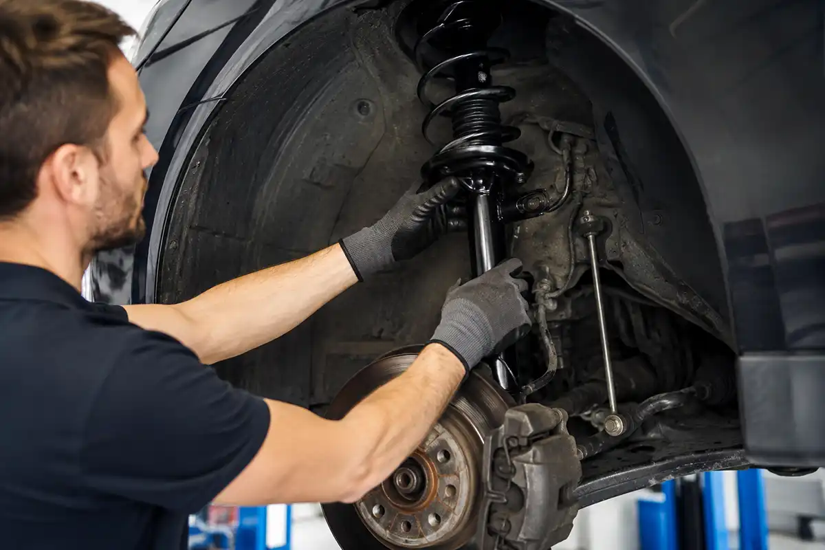 Stoßdämpfer- und Fahrwerksreparaturen bei Autoservice Laufenburg